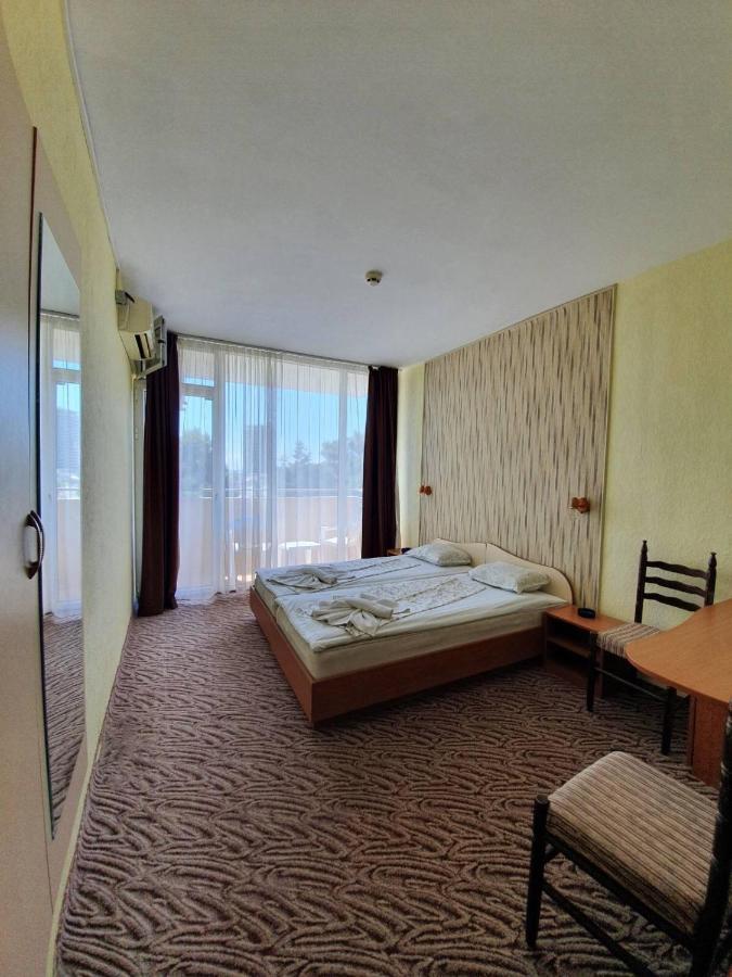 Balaton Hotel Sunny Beach Exterior foto