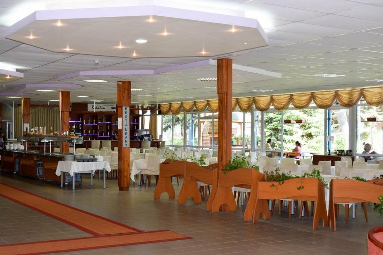 Balaton Hotel Sunny Beach Exterior foto