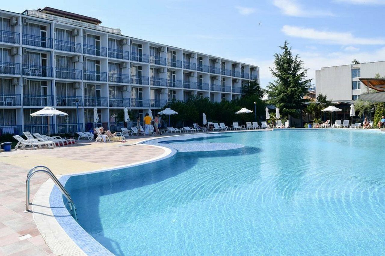 Balaton Hotel Sunny Beach Exterior foto